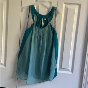 Lauren Conrad mixed media top